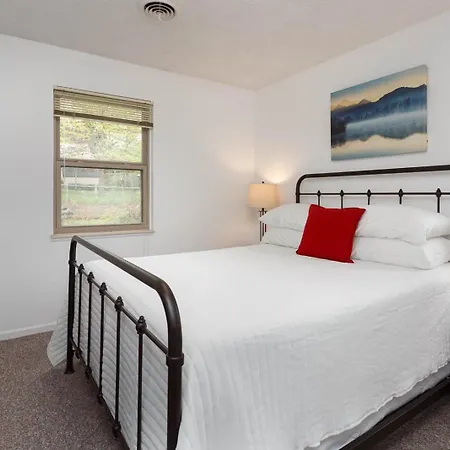 Appartement Hendo Hideaway Unit B 2Bed,1 Bath à Hendersonville Extérieur photo