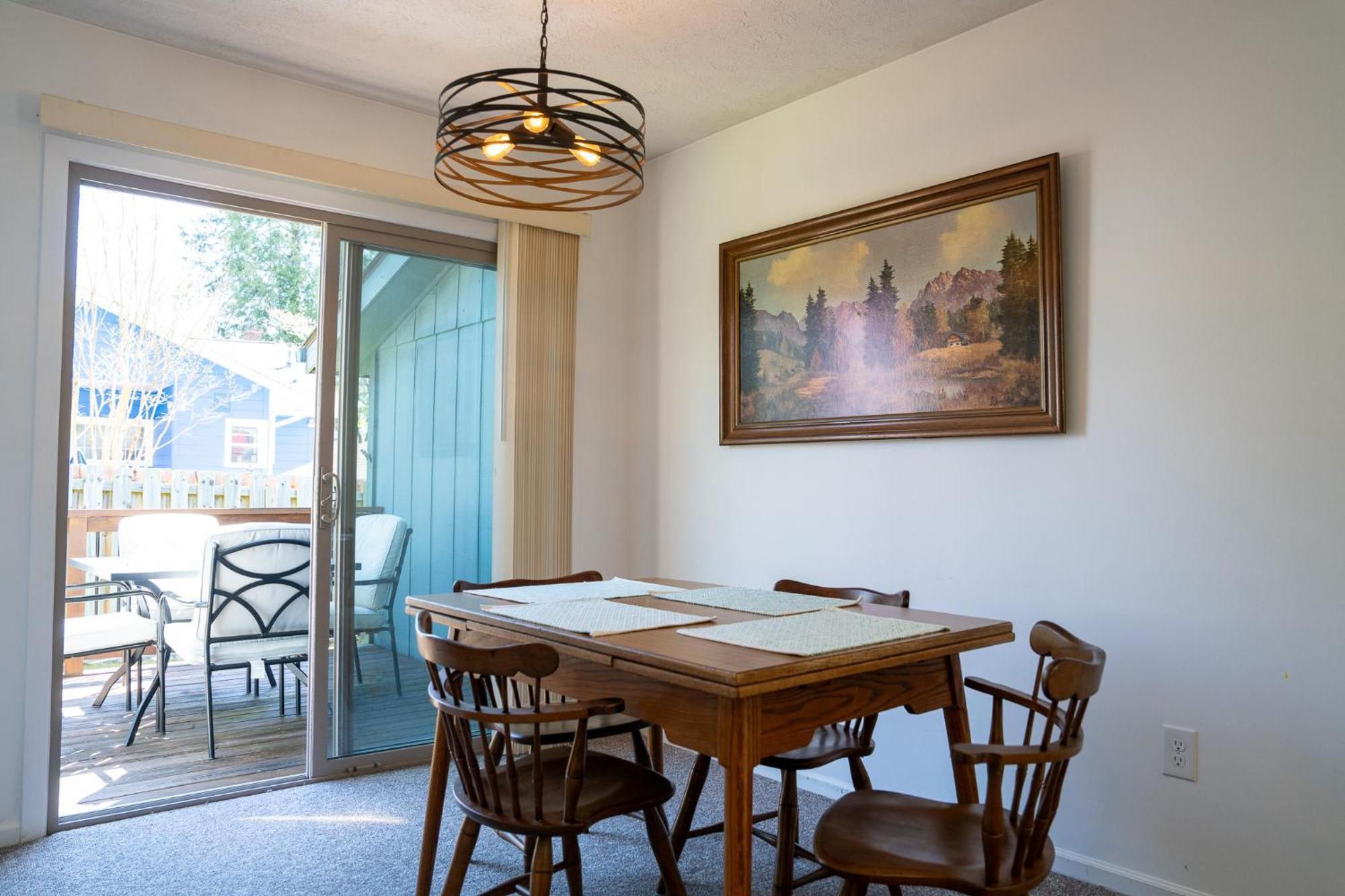 Hendo Hideaway Unit B 2bed,1 Bath Appartement Hendersonville